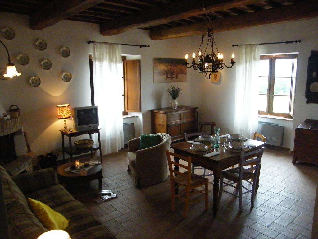 Fattoria San Paolo Agriturismo Montecastelli Exterior foto